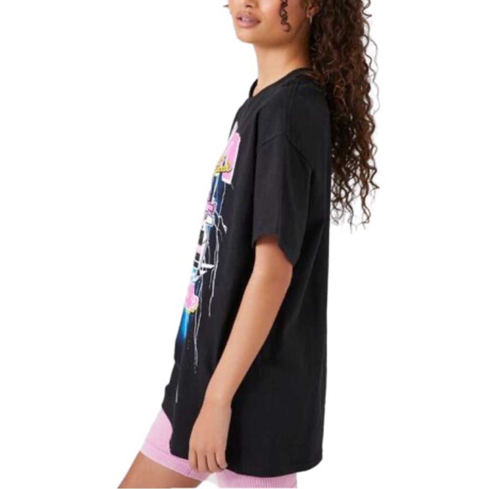 NWT Hello Kitty Tokyo Speed Tee - Picture 2 of 5